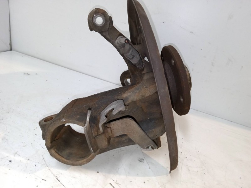 Recambio de mangueta delantera izquierda para audi a3 (8p1) 2.0 fsi referencia OEM IAM   