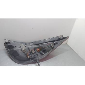 PILOTO TRASERO IZQUIERDO 924012R0 