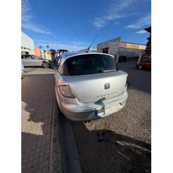 SEAT TOLEDO III (5P2)