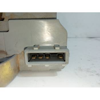 CERRADURA PUERTA TRASERA DERECHA 