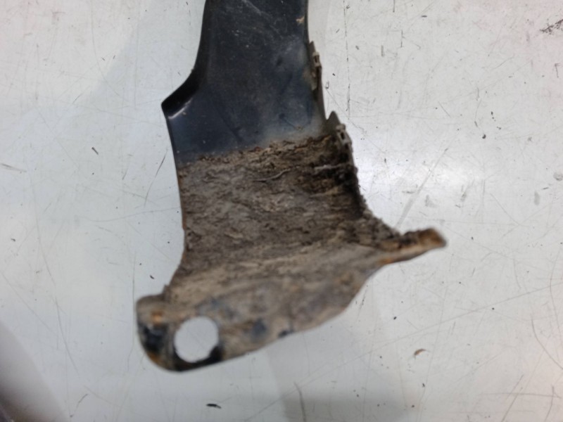 Recambio de aleta delantera izquierda para chevrolet matiz (m200, m250) 1.0 referencia OEM IAM   