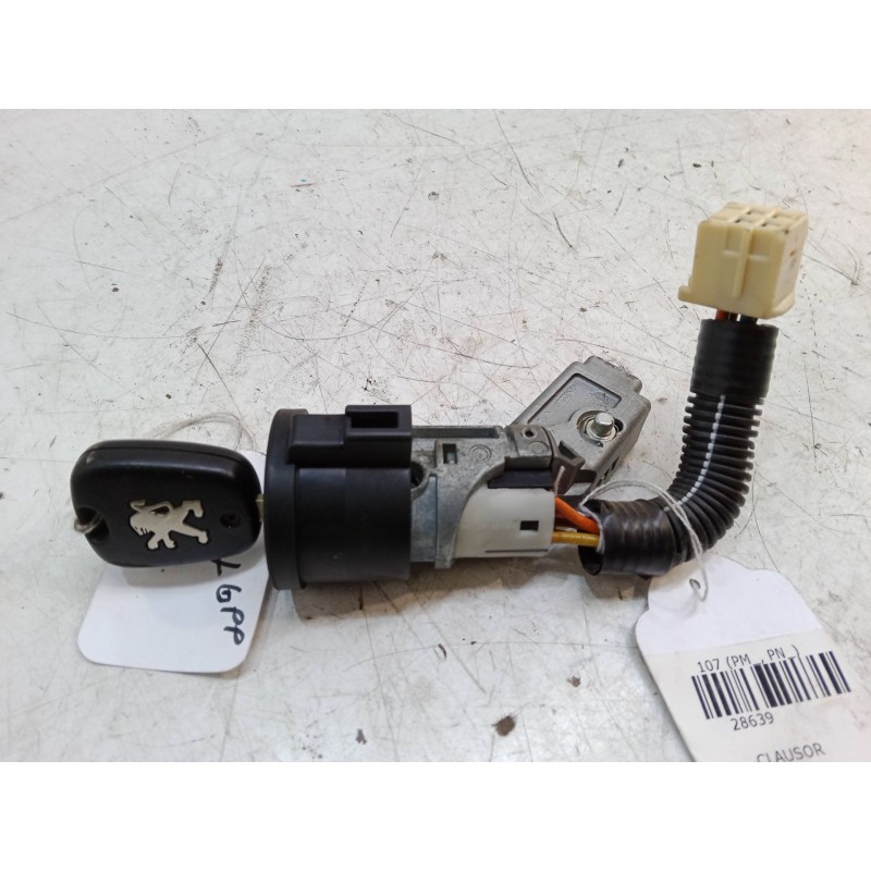 Recambio de clausor para peugeot 107 (pm_, pn_) 1.0 referencia OEM IAM   