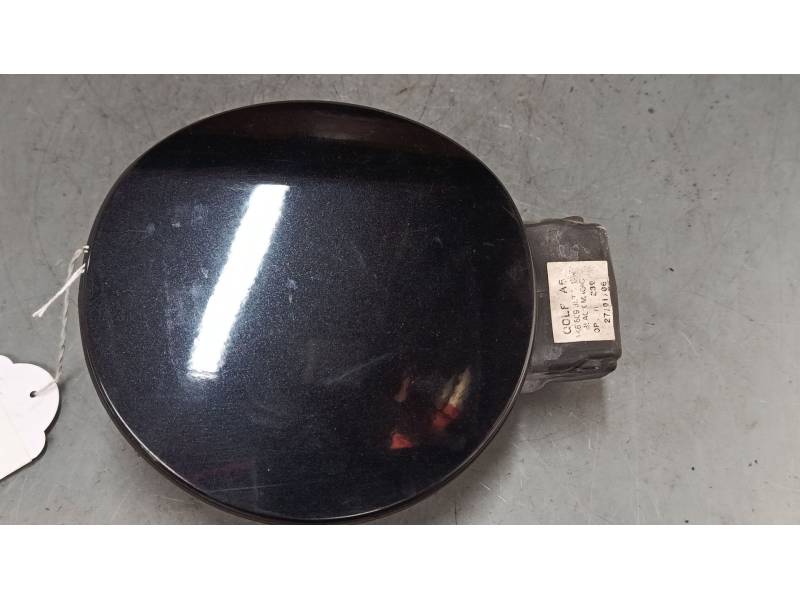 TAPA EXTERIOR COMBUSTIBLE 