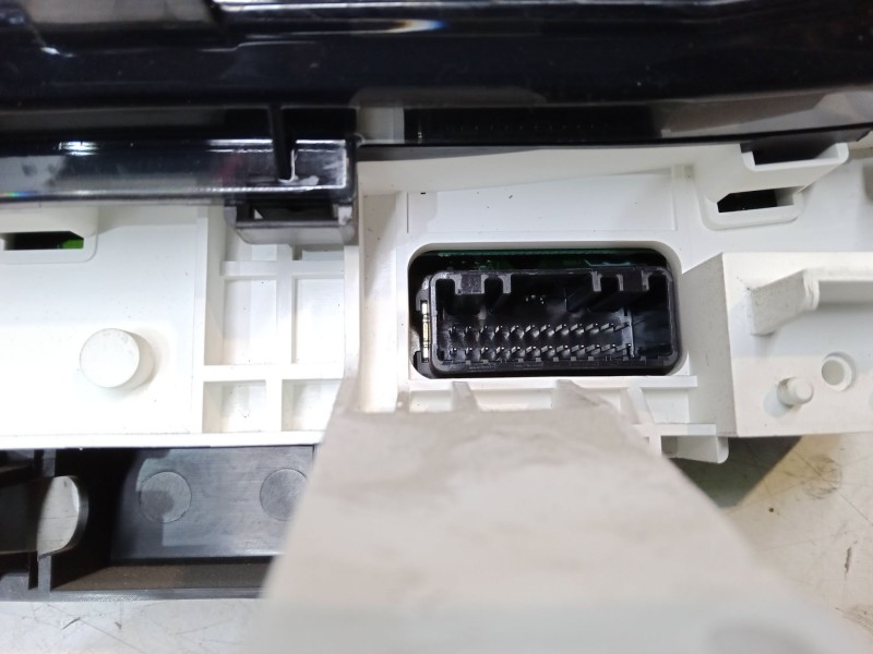 Recambio de cuadro instrumentos para toyota yaris (_p9_) 1.33 vvt-i (nsp90_) referencia OEM IAM   