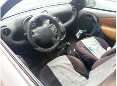 ford ka (rb_) del año 2004 2