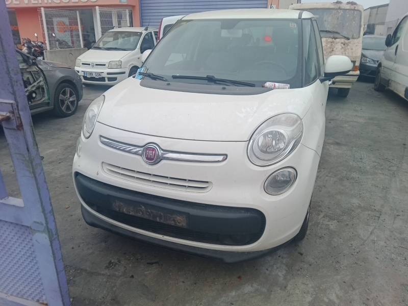 FIAT 500L (351_, 352_)