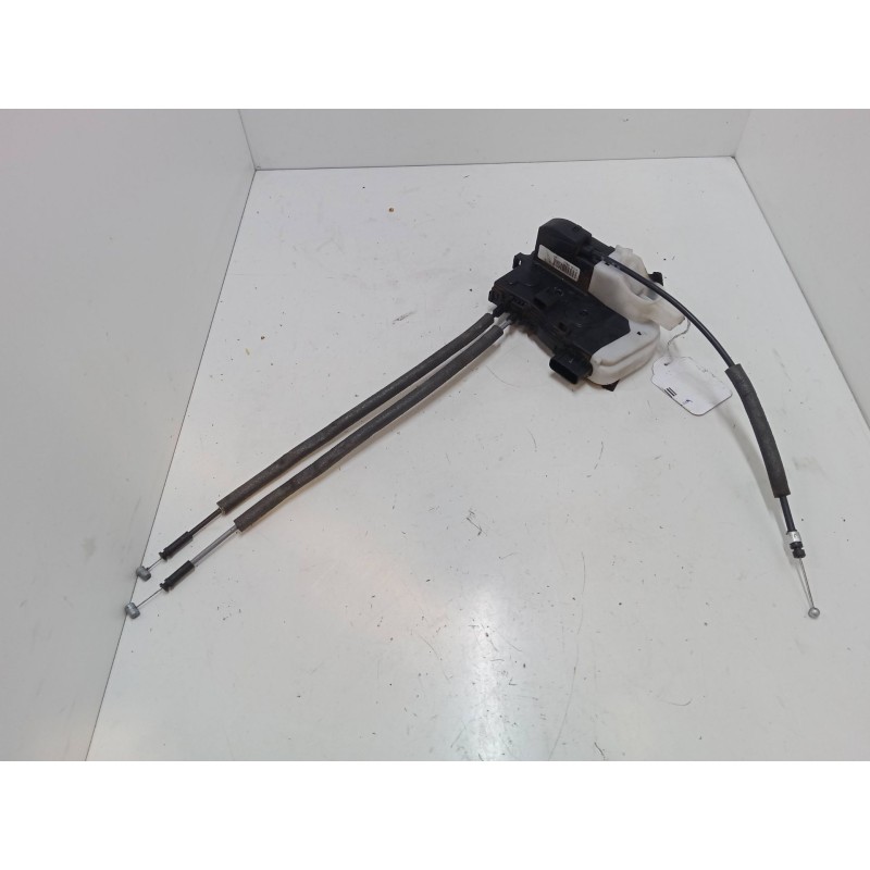 Recambio de cerradura puerta trasera derecha para hyundai ix35 (lm, el, elh) 1.7 crdi referencia OEM IAM 814202Y010  