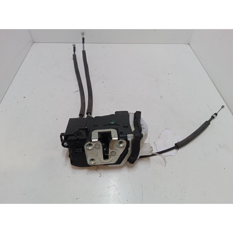 Recambio de cerradura puerta trasera derecha para hyundai ix35 (lm, el, elh) 1.7 crdi referencia OEM IAM 814202Y010  