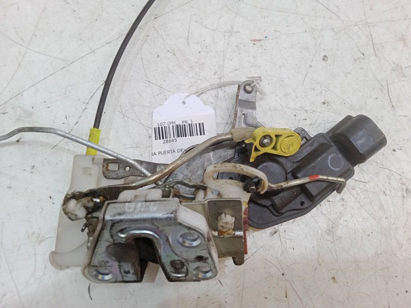 Recambio de cerradura puerta delantera derecha para peugeot 107 (pm_, pn_) 1.0 referencia OEM IAM   
