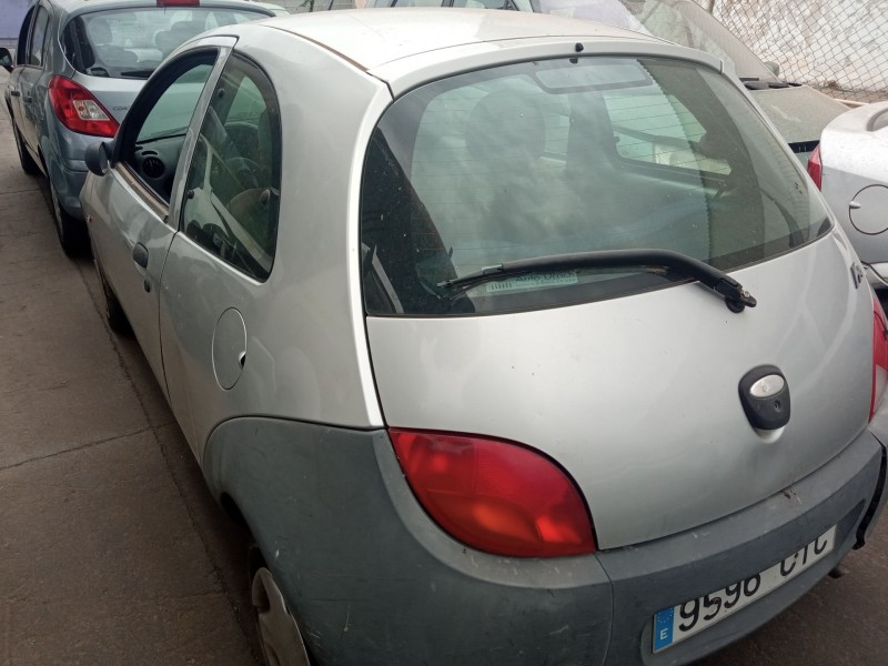 ford ka (rb_) del año 2004