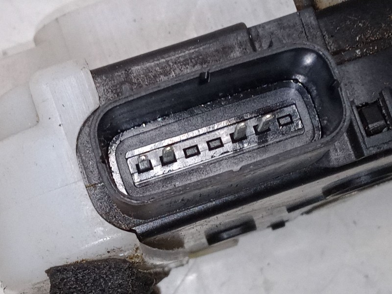 Recambio de cerradura puerta trasera izquierda para hyundai ix35 (lm, el, elh) 1.7 crdi referencia OEM IAM   