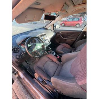 SEAT TOLEDO III (5P2)