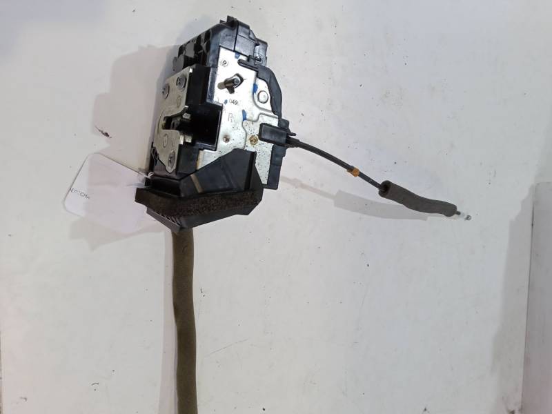 CERRADURA PUERTA TRASERA DERECHA 