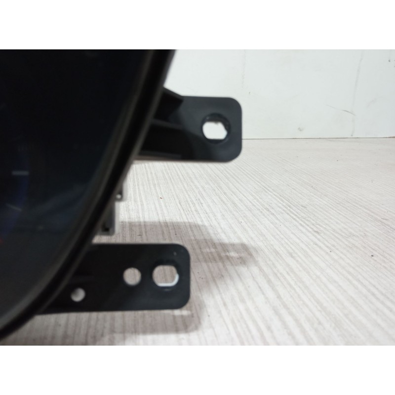 Recambio de cuadro instrumentos para ssangyong rodius ii 2.2 xdi referencia OEM IAM 80230-21580 M105 QE10 11003012900S