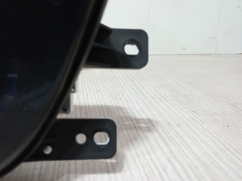 Recambio de cuadro instrumentos para ssangyong rodius ii 2.2 xdi referencia OEM IAM 80230-21580 M105 QE10 11003012900S