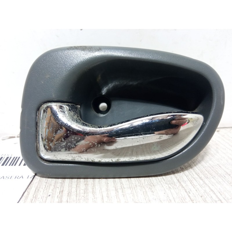 Recambio de maneta interior puerta trasera izquierda para hyundai atos (mx) 1.0 i referencia OEM IAM   