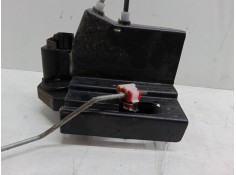 Recambio de cerradura puerta trasera derecha para ssangyong rodius ii 2.2 xdi referencia OEM IAM   