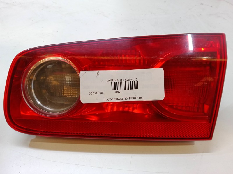 Recambio de piloto trasero porton derecho para renault laguna ii (bg0/1_) 1.9 dci (bg08, bg0g) referencia OEM IAM   