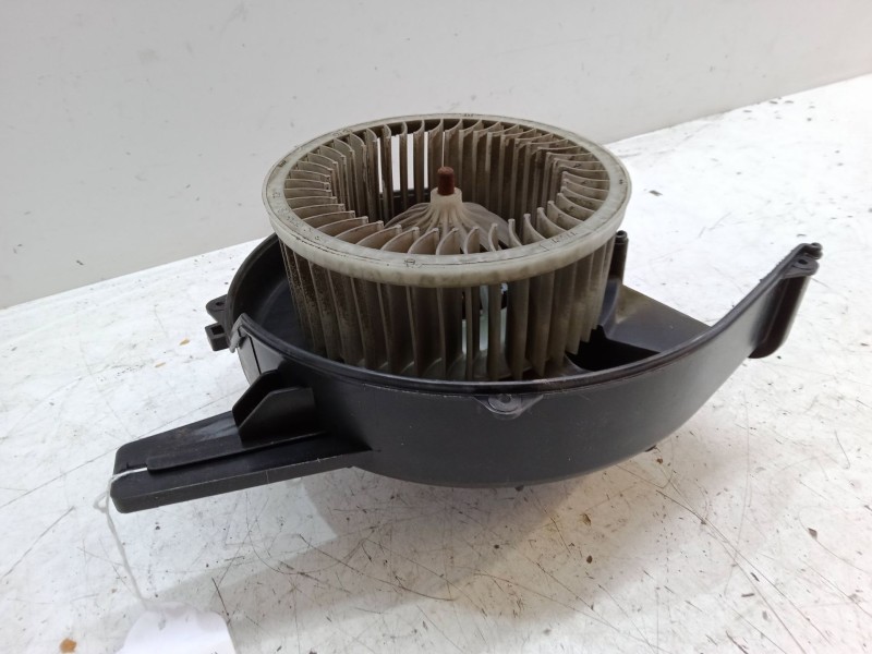 Recambio de motor calefaccion para seat ibiza iv st (6j8, 6p8) 1.4 referencia OEM IAM   