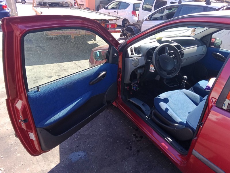 fiat punto (188_) del año 2001