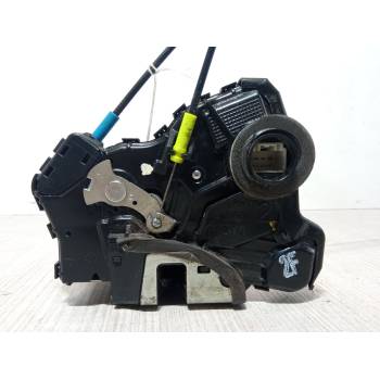 CERRADURA PUERTA DELANTERA DERECHA A046693 