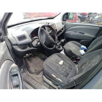 OPEL COMBO Furgón/monospace (X12) de desguace