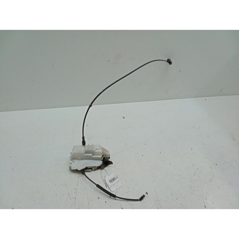 Recambio de cerradura puerta delantera izquierda para renault twingo ii (cn0_) 1.2 16v (cn0k, cn0v) referencia OEM IAM   