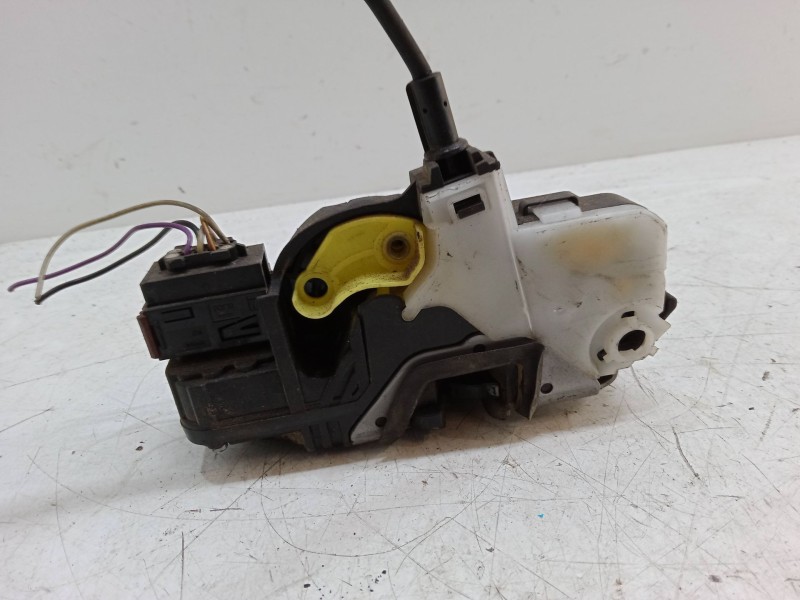 Recambio de cerradura puerta delantera izquierda para chevrolet cruze (j300) 2.0 cdi referencia OEM IAM   
