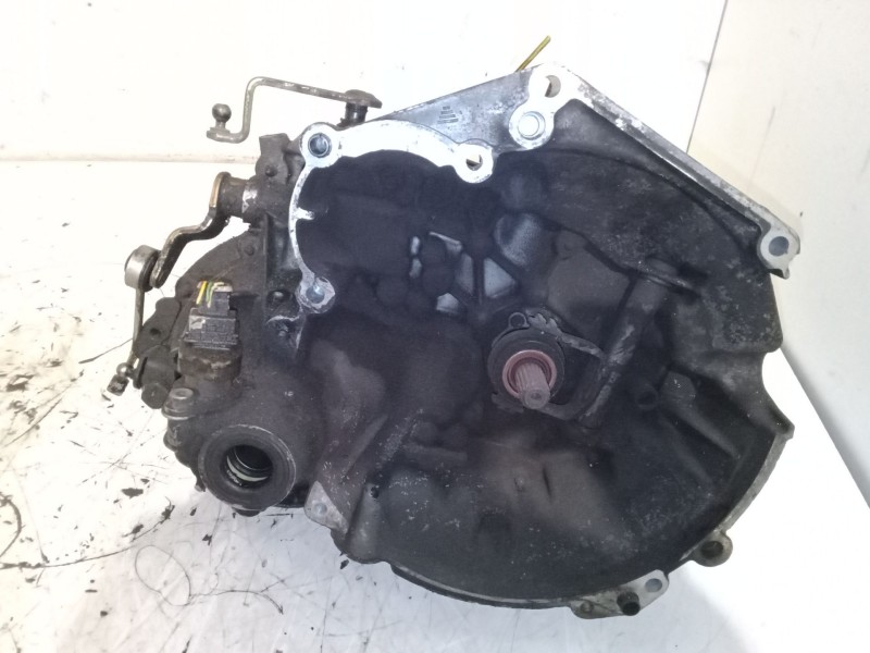 Recambio de caja de cambios manual 5 velocidades para peugeot 206 hatchback (2a/c) 1.1 i referencia OEM IAM 20CF08  