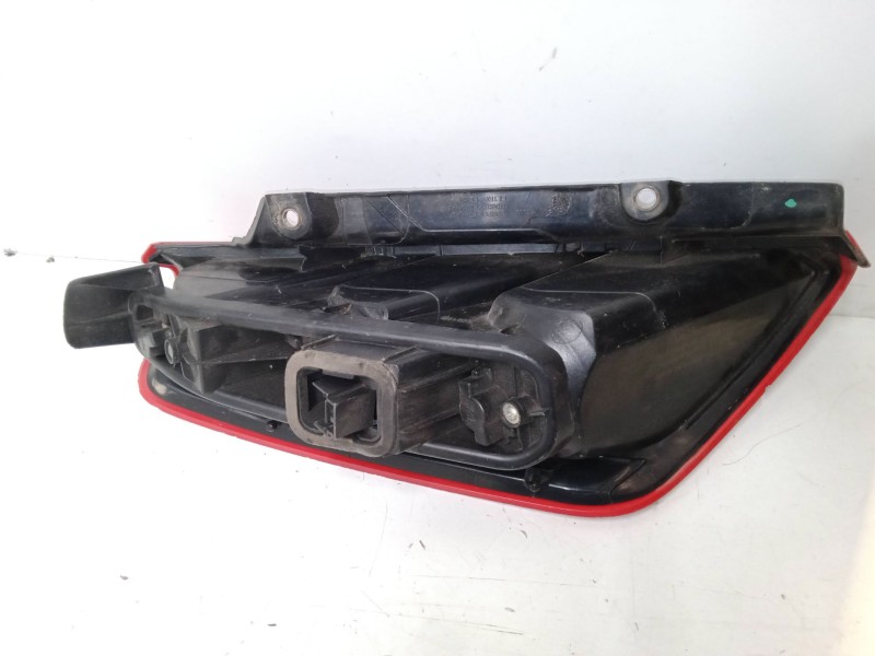 Recambio de piloto trasero derecho para fiat grande punto (199_) 1.4 t-jet (199axm1a, 199bxm1a, 199bxn1a) referencia OEM IAM   