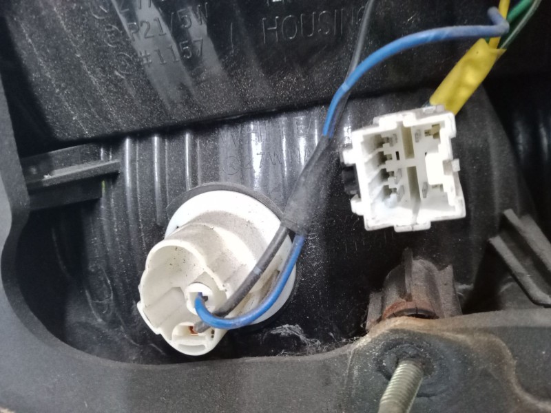 Recambio de piloto trasero derecho para hyundai coupe i (rd) 1.6 i 16v referencia OEM IAM   