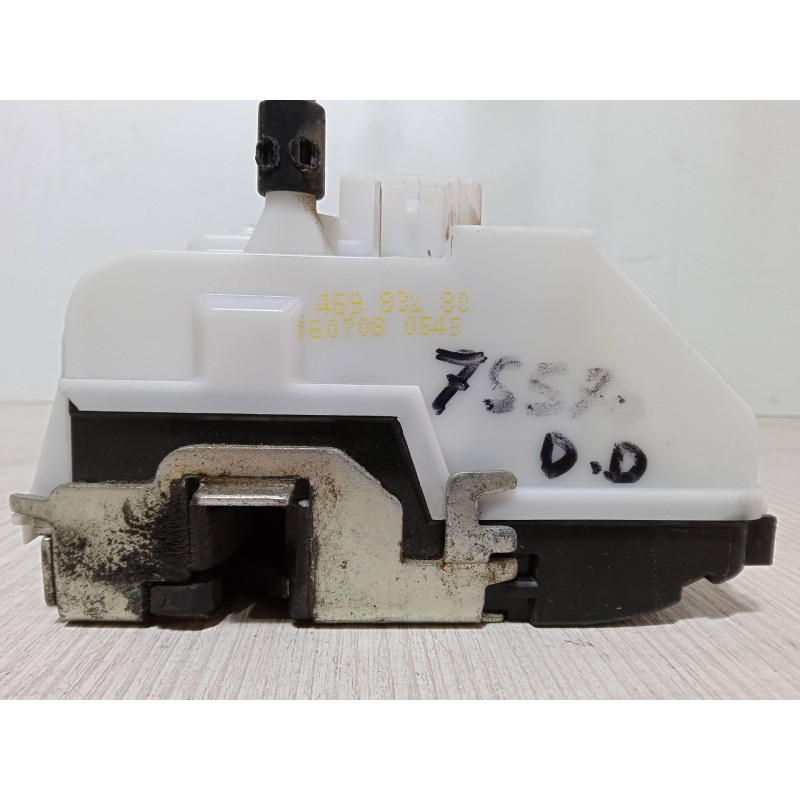 Recambio de cerradura puerta delantera derecha para citroën c3 i (fc_, fn_) 1.4 i referencia OEM IAM 46933230  