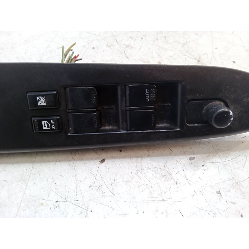 Recambio de mando elevalunas delantero izquierdo para suzuki sx4 (ey, gy) 1.9 ddis 4x4 (rw 419d) referencia OEM IAM   