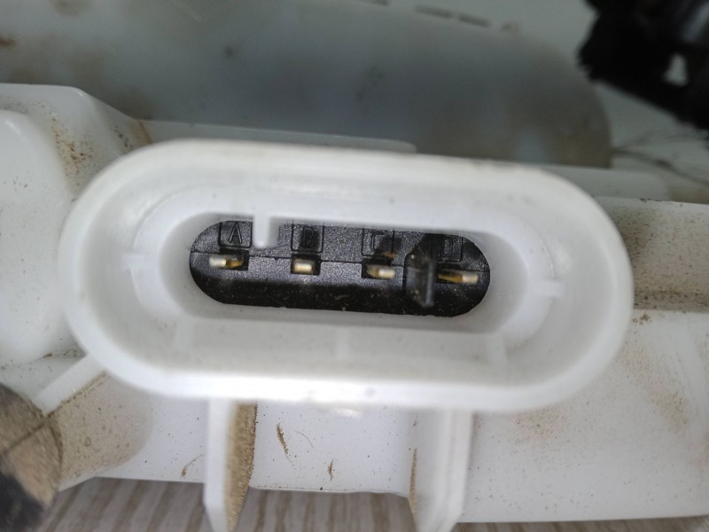 Recambio de cerradura puerta delantera derecha para citroën c3 i (fc_, fn_) 1.4 i referencia OEM IAM 46933230  