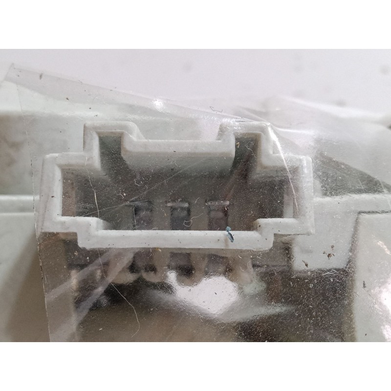 Recambio de piloto trasero porton izquierdo para mercedes-benz clase b sports tourer (w245) b 160 (245.231) referencia OEM IAM  