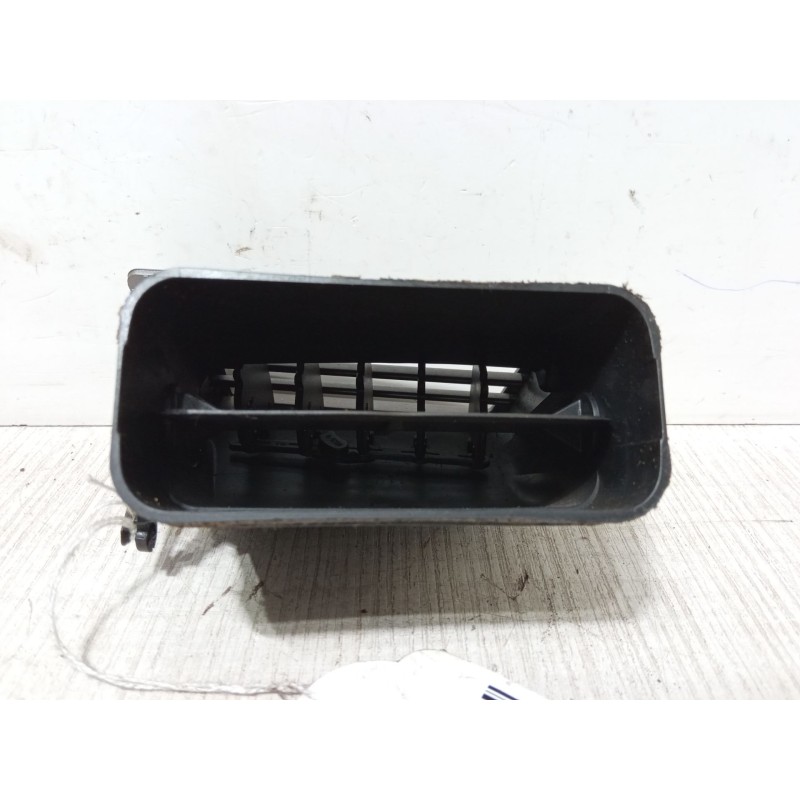 Recambio de aireador izquierdo para bmw 7 (e65, e66, e67) 735 i, li referencia OEM IAM 64228223333  