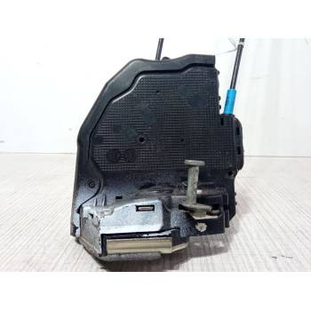 CERRADURA PUERTA TRASERA DERECHA 