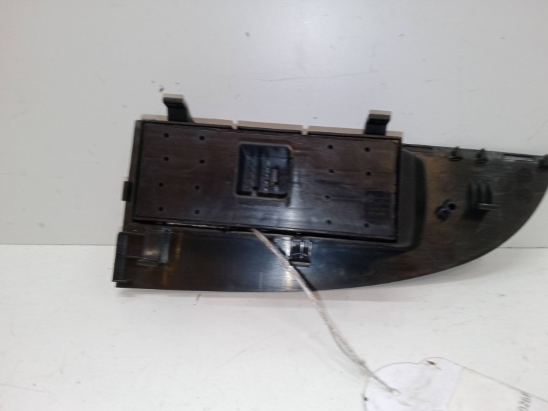 Recambio de mando elevalunas delantero izquierdo para seat leon (1p1) 1.9 tdi referencia OEM IAM   