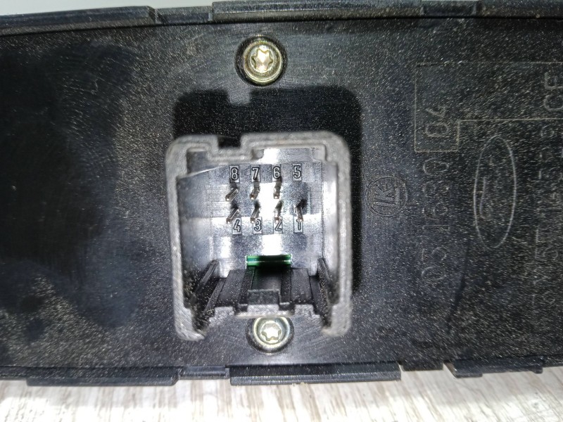 Recambio de mando elevalunas delantero izquierdo para ford focus ii (da_, hcp, dp) 1.8 tdci referencia OEM IAM   