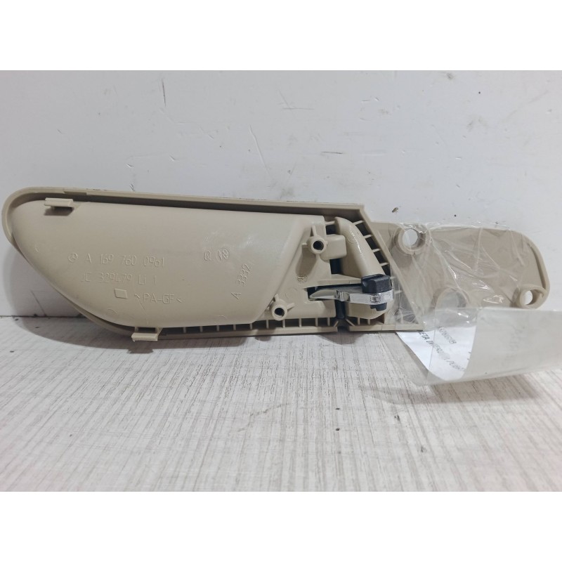 Recambio de maneta interior puerta trasera izquierda para mercedes-benz clase b sports tourer (w245) b 160 (245.231) referencia 