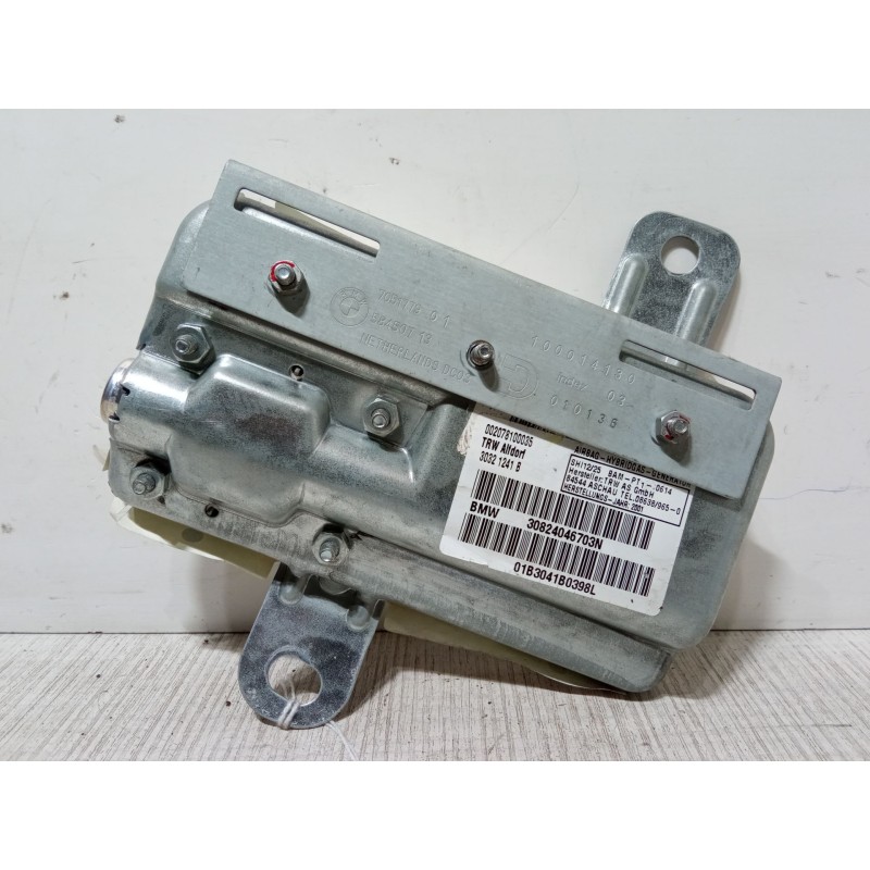 Recambio de airbag de puerta trasero izquierdo para bmw 7 (e65, e66, e67) 735 i, li referencia OEM IAM 705177901  