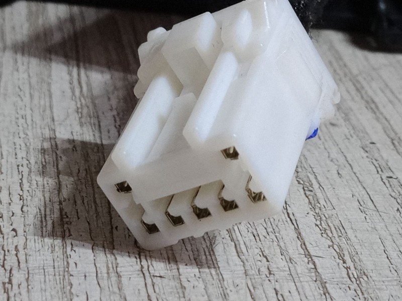 Recambio de conector usb / aux para kia picanto iii (ja) 1.0 referencia OEM IAM 84620G6220CA  