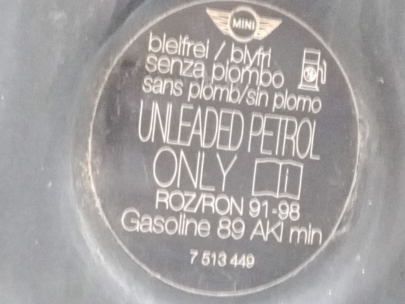 Recambio de tapa exterior combustible para mini mini (r50, r53) cooper referencia OEM IAM   