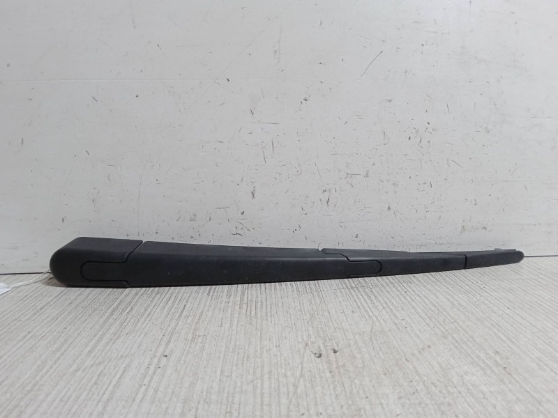 Recambio de brazo limpia trasero para kia picanto iii (ja) 1.0 referencia OEM IAM   