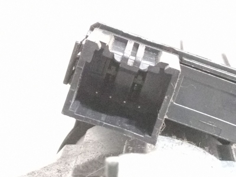 Recambio de clausor para ford focus c-max (dm2) 1.6 tdci referencia OEM IAM    Recambio de clausor para ford focus c-max (dm2) 1.6 tdci referencia OEM IAM