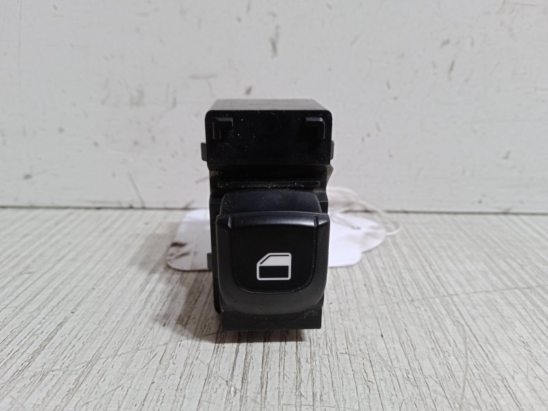 Recambio de mando elevalunas delantero derecho para kia picanto iii (ja) 1.0 referencia OEM IAM   