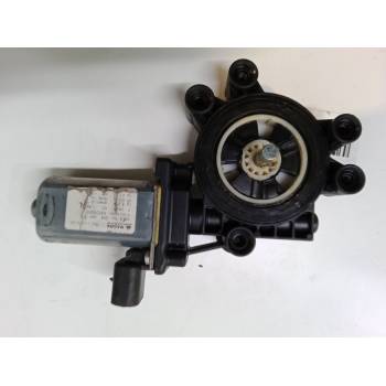 MOTOR ELEVALUNA DELANTERO IZQUIERDO 
