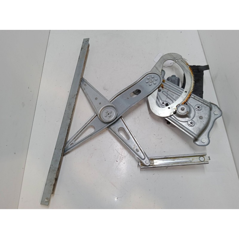 Recambio de elevalunas electrico delantero izquierdo para renault scénic iii (jz0/1_) 1.6 16v (jz0u, jz1b) referencia OEM IAM 96