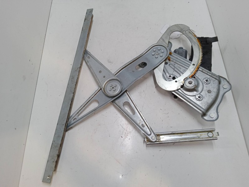 Recambio de elevalunas electrico delantero izquierdo para renault scénic iii (jz0/1_) 1.6 16v (jz0u, jz1b) referencia OEM IAM 96