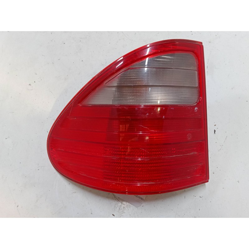 Recambio de piloto trasero izquierdo para mercedes-benz clase-e caja/chasis (vf210) e 290 td (210.617) referencia OEM IAM A21082